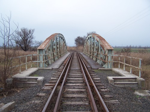 Vasúti híd a Sión